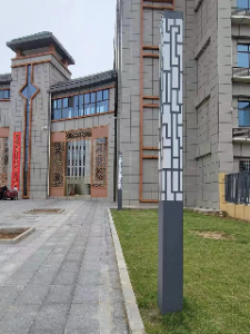 華州城關中學景觀燈